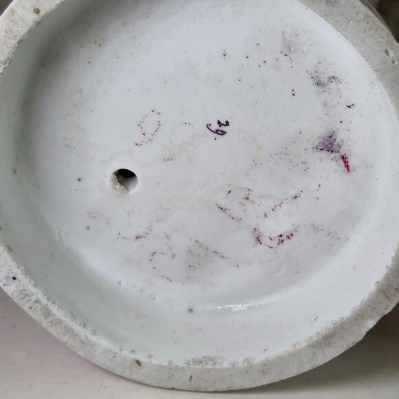 Vintage Bisque Boy & Girl Umbrella Figurines Porcelain 10-11" Pair Collectible - Picture 11 of 14